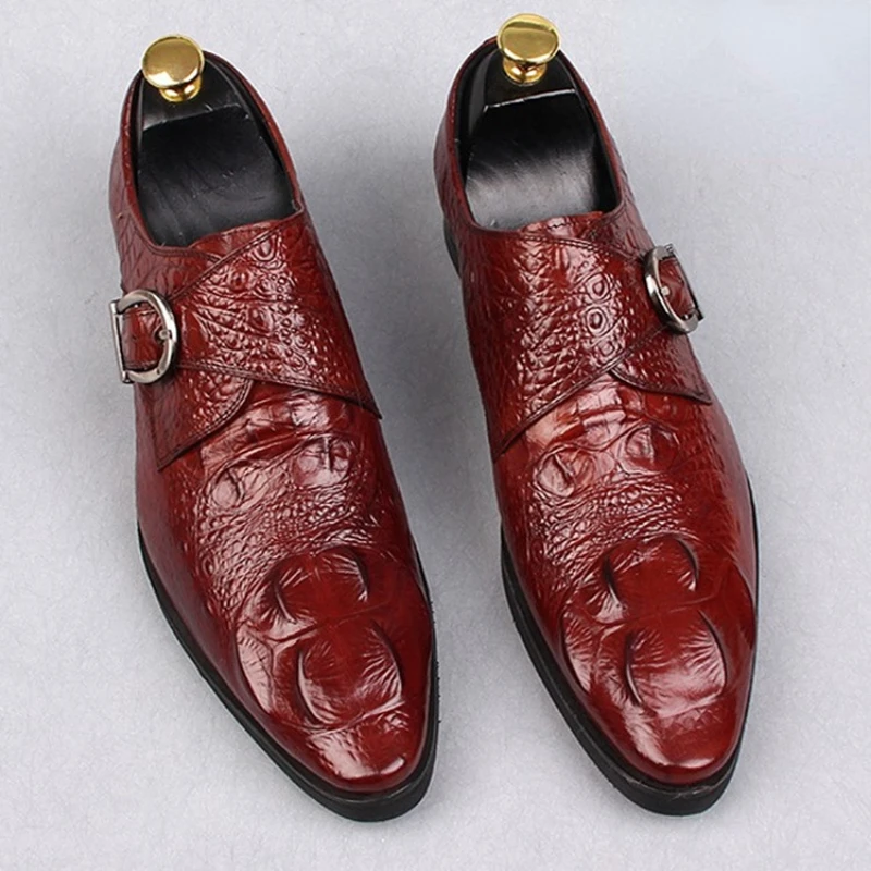 New Oversized Men Shoes Formal Leather Shoes Men Buckle Shoes Luxury Sneakers Comfortable Wearable Dress Shoes Men Casual Shoes