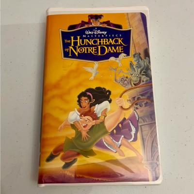 Disney Other | Disney’s Masterpiece Collection The Hunchback Of Notre Dame 7955 Vhs Movie | Color: Black/White | Size: Os