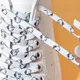 Lacets de chaussures de sport plats College Anime Cartoon pour filles accessoires de mode cadeaux
