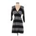 Express Casual Dress - A-Line V-Neck 3/4 sleeves: Gray Print Dresses - Women's Size X-Small