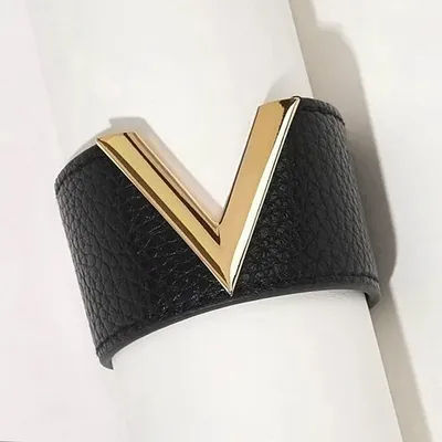 Simple All-Match OL V Word Wide Bracelet For Women 2018 New Hand Jewelry High Quality Big Bracelets Bangles Wrap Charm Bracele
