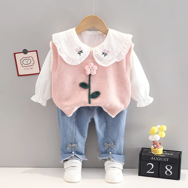Set di vestiti per neonate primaverili Set di vestiti Gilet lavorato a maglia Camicia con fiocco Jeans per ragazze Set di vestiti per bambini per il primo compleanno