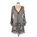 Sanctuary Casual Dress - A-Line V-Neck 3/4 sleeves: Gray Dresses - Women's Size Medium