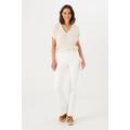 Slim-fit-Jeans GARCIA "Celia Flare" Gr. 31, Länge 32, weiß (white) Damen Jeans Röhrenjeans