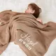 Couverture brodée avec nom personnalisé pour bébé couverture en tricot pour nouveau-né cadeau