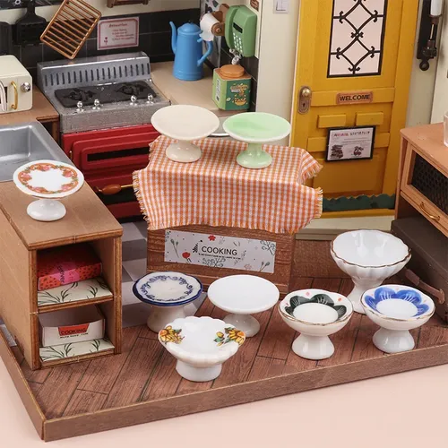 Antike Puppenhaus Miniatur Keramik Obst Teller Teller hoch Tablett Kuchen Teller Geschirr Küche