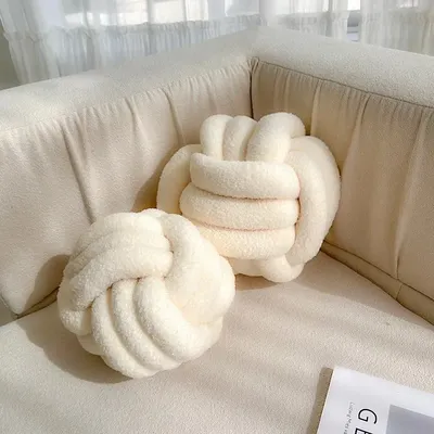Ins Knot Ball Gefülltes Kissen Nordischer Stil Berber-Fleece-Plüschkissen Handgefertigtes dekoratives geknotetes Kissen Schlafende Rückenkissen Image