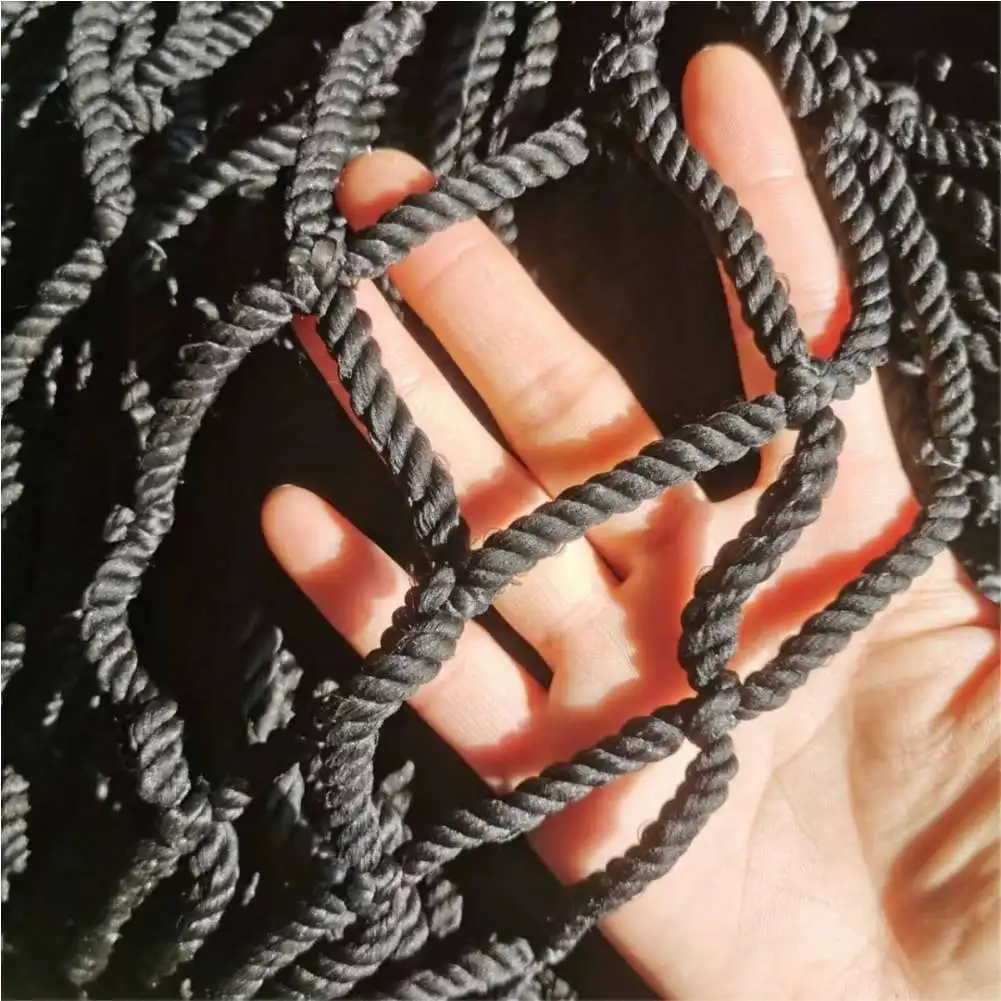 Schwarzes Sicherheits netz Kinder fallen Netz Balkon Fenster Treppen deck Pool Fußballfeld Zaun Nylon netz Schutz Kinder Katze Hund Image