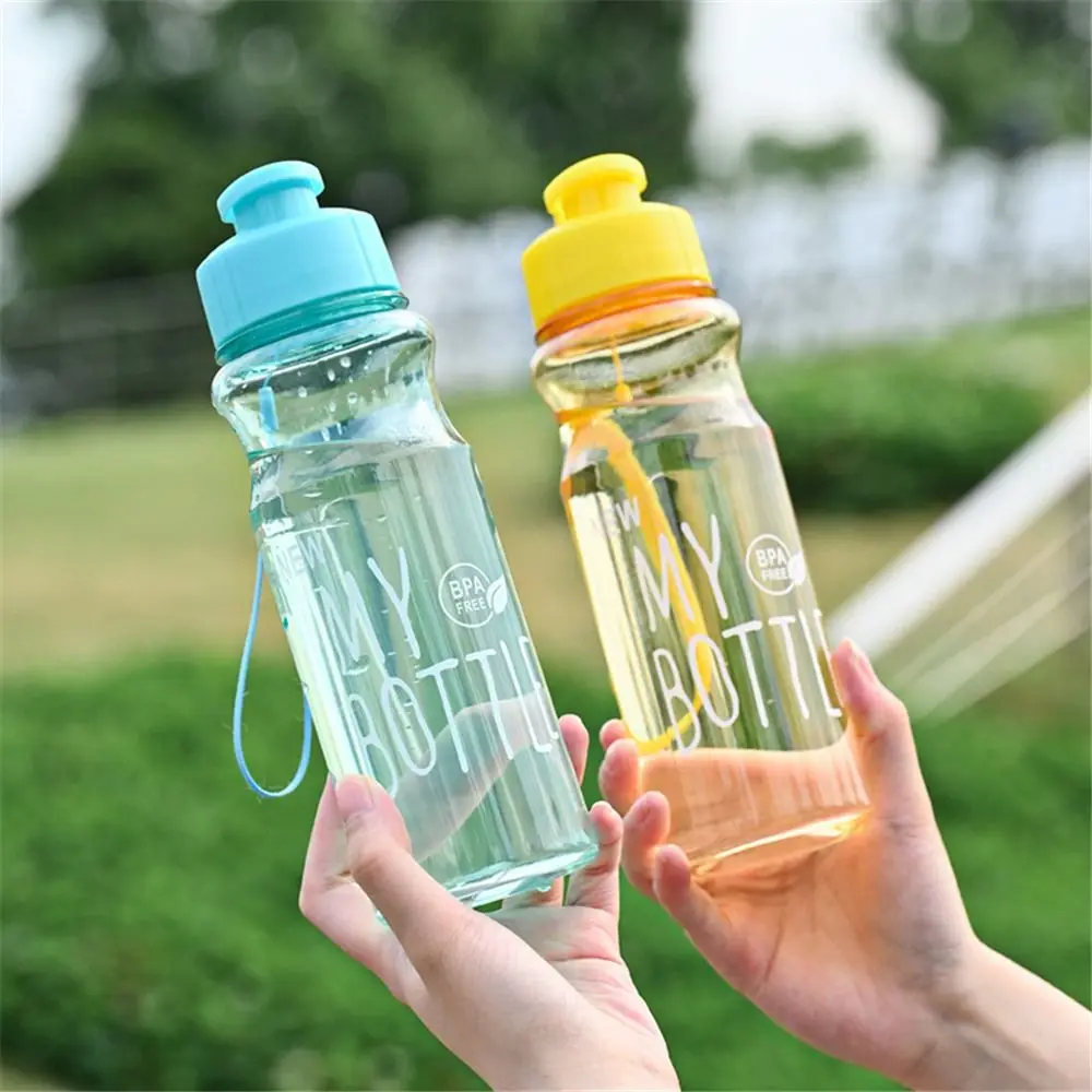650ml mehrfarbige Sport wasser flasche große Kapazität transparente Plastik wasser flasche tragbare Outdoor-Reise Camping Wasser becher Image