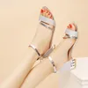 Mode Frauen Sandalen Gold Silber Low Heels Lässige Schuhe Frau Offene spitze Sommer Quadrat Weiblichen Ankle Strap Abdeckung Heels Größe 35-43