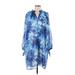 IMNYC Isaac Mizrahi Casual Dress - Shift V-Neck 3/4 sleeves: Blue Floral Dresses - Women's Size Large