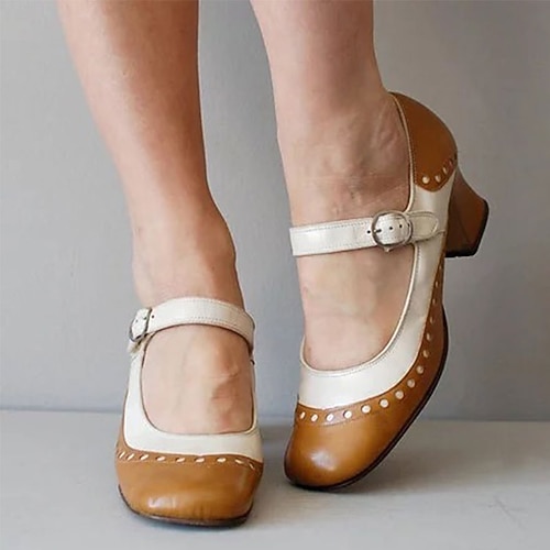 Damen Hellbraune und Weiße Mary Jane High Heels mit dekorativer Schnalle und Nietenverzierung-Perfekt für Vintage Gatsby-inspirierte Events und besondere Anlässe Image