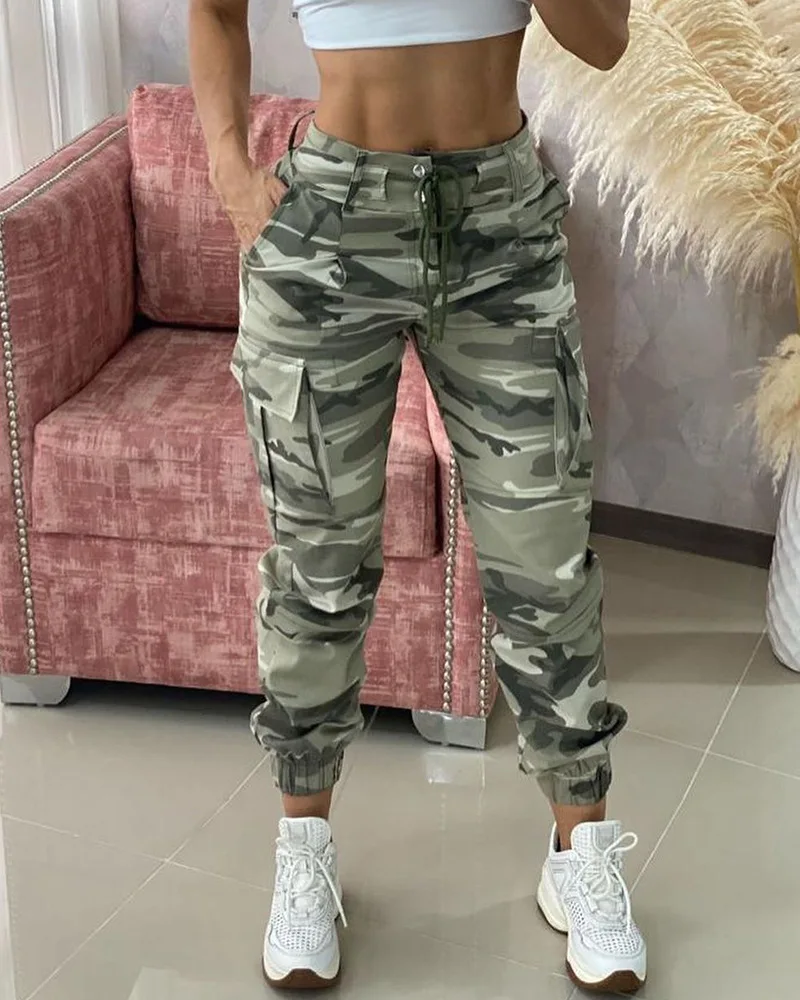 Camouflage Print Kordelzug Tasche Design Cargo Hosen Frauen Mittlere Taille Cargo Dünne Bleistift Hosen Image