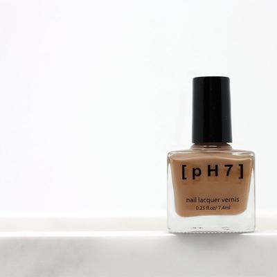 pH7 Beauty Nail Lacquer PH021 - Brown