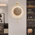 Horloges murales de salon au design esthétique LED montre murale silencieuse créative luxe