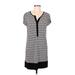Daisy Fuentes Casual Dress - Shift V-Neck Short sleeves: Black Print Dresses - Women's Size Medium