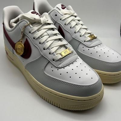 Nike Shoes | Nike Women's Air Force 1 '07 Se Shoes / Women’s 8-New With Box | Color: Red/White | Size: 8