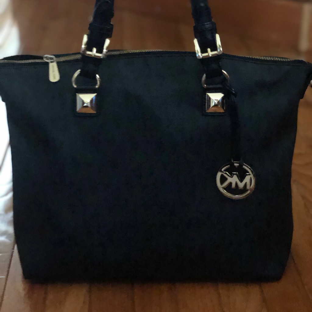 Michael Kors Bags | Classic Michael Kors Handbag Authentic | Color: Black | Size: Large