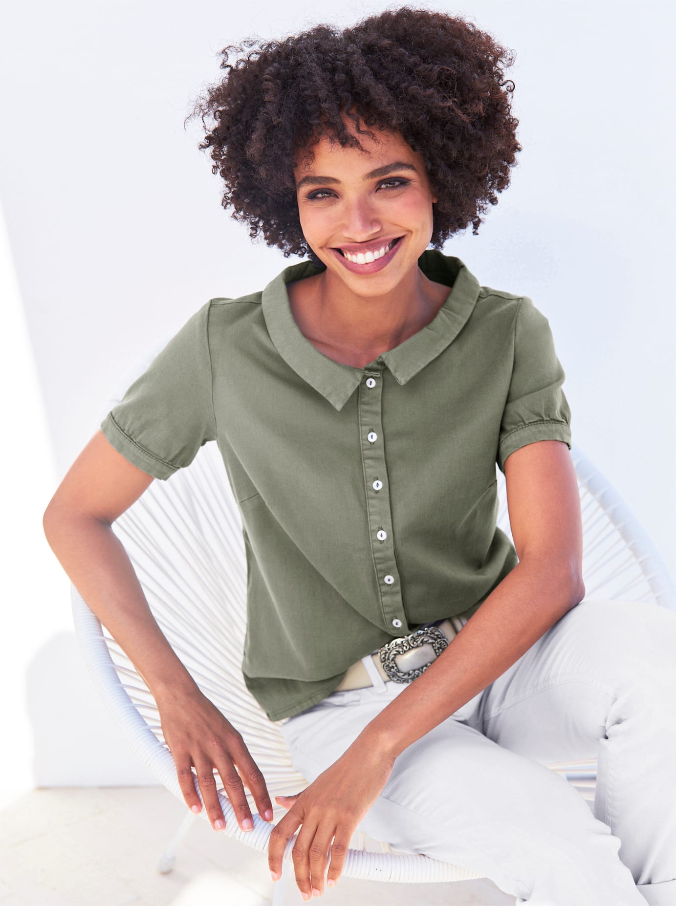 Kurzarmbluse HEINE, Damen, Gr. 50, grün (khaki), 98% Baumwolle, 2% Elasthan, unifarben, Rundhals, Blusen Image