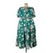 Torrid Casual Dress - A-Line High Neck Short sleeves: Green Floral Dresses - Women's Size 3X Plus