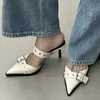 Punk Goth Metalls chnalle High Heels Sandalen Frauen Sommer spitzen Zehen Silber Party Schuhe Frau