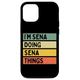 Hülle für iPhone 15 Pro Lustiges Zitat "I'm Sena Doing Sena Things"