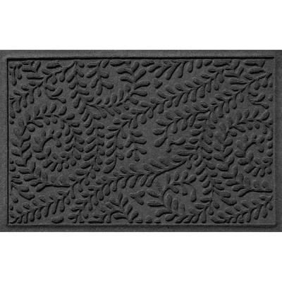 WaterHog Boxwood Indoor/Outdoor Door Mat by Bungalow Flooring in Charcoal (Size 3'W X 5'L)