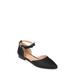 Vielo Pointed Toe Flat