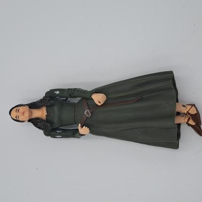 Disney Toys | Chronicle Collectibles Chronicles Of Narnia Susan Pevensie Figure | Color: Brown/Green | Size: 6"