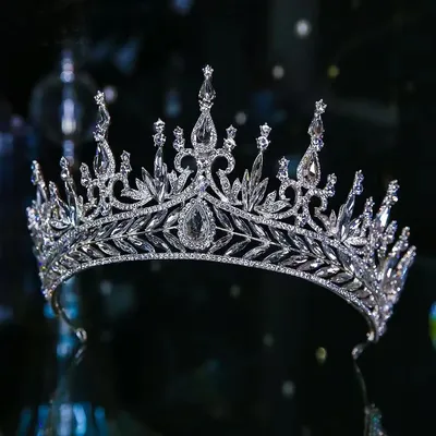 Luxury Sparkling Crystal Geometric Bridal Tiaras Crown Rhinestone Pageant Diadema Collares CZ