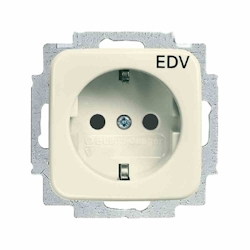 Busch-Jaeger Duro 2000 SI Steckdose, 1f, weiß, glänzend, Unterputz, horizontal/vertikal, IP20, Zentralplatte Image