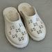 Gucci Shoes | Gucci Slip-On Croc Sandal Slides | Color: Cream/White | Size: 7.5