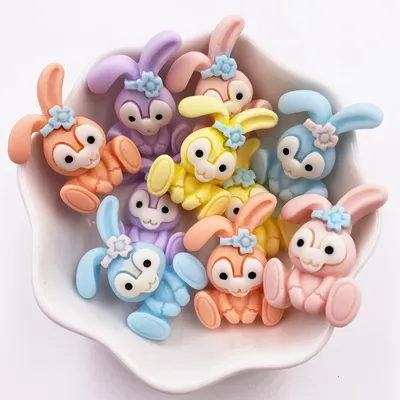 Figurines