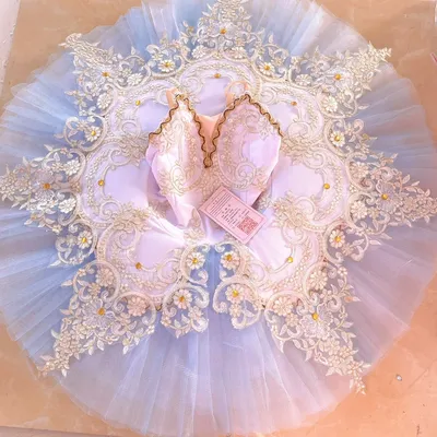 Hellblaues professionelles Ballett-Tutu mit Spitzenapplikationen, Kostüme für erwachsene Mädchen, Image