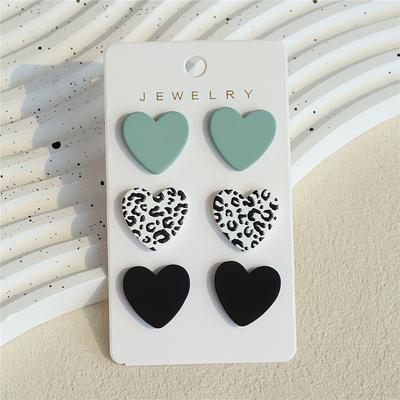 TEMU 3 Pairs Set Of Delicate Heart Shaped Stud Earrings Acrylic Lightweight Female Ear Ornaments Gift For Women Chrismas Gift Image