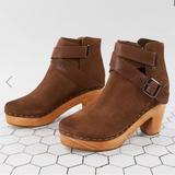 Free People Shoes | Free People Bungalow Clog Ankle Boots Size 37 | Color: Brown/Tan | Size: 6.5
