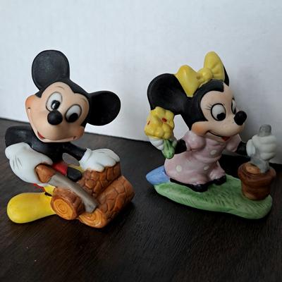 Disney Art | Disney Collectible Figurines Micky And Minnie Mouse | Color: Black/Red | Size: Os
