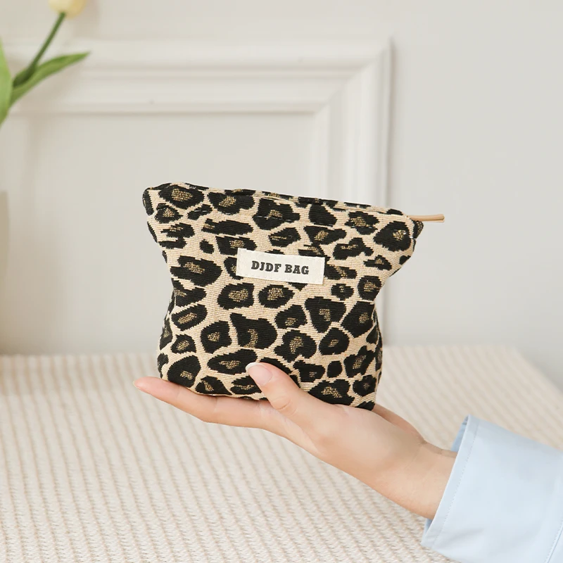 Petit porte-monnaie imprimé léopard, sac de maquillage pour femmes, sac de rangement de cosmétiques portable, sac de rouge à lèvres à la mode, sac de doublure pour les déplacements quotidiens