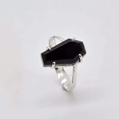 Vintage Vampire Halloween Punk Gothic Black Imitation Zirconium Coffin Rings for Women Hip Hop Rings