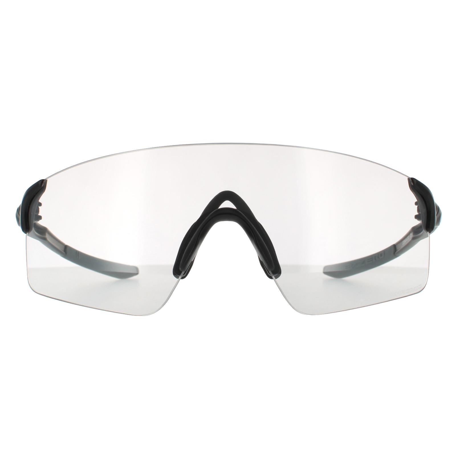 Oakley Rectangle Mens Matte Black Clear Black Iridium Photochromic Sonnenbrillen Image