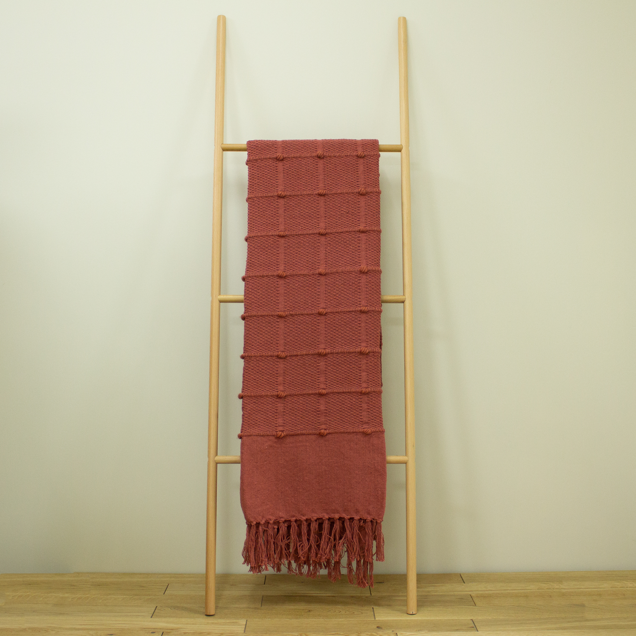 furn. Motti Throw Red Clay Cotton - Size 140 cm x 180 cm | furn. Sale | Discount Designer Brands