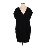 Banana Republic Cocktail Dress - Sweater Dress V Neck Short Sleeve: Black Solid Dresses - Women's Size X-Small