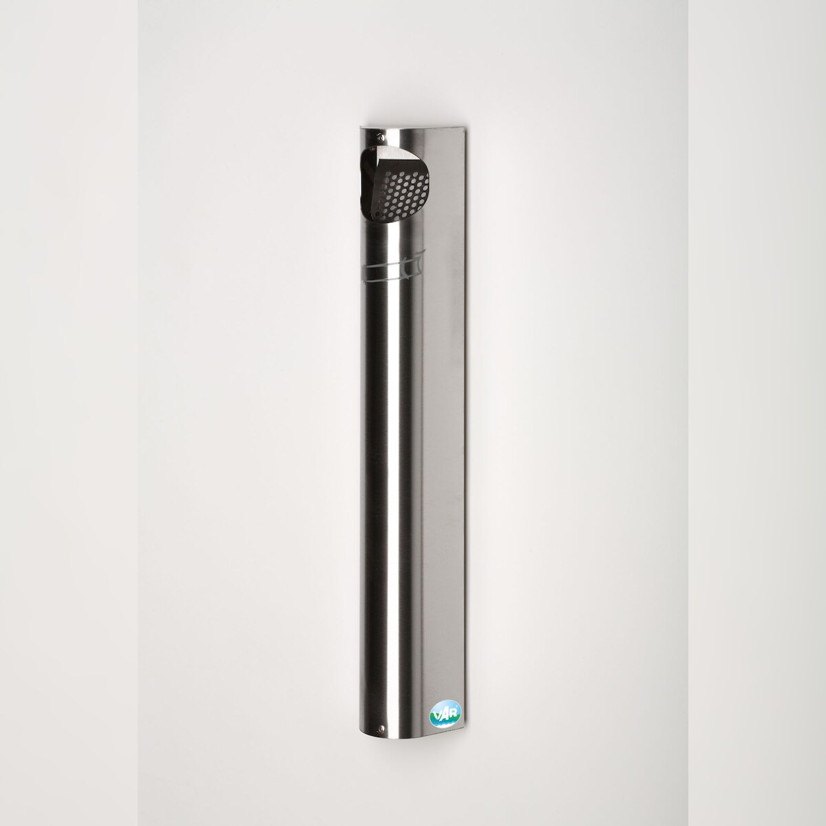 PROREGAL Praktischer Wandascher mit Abstreifblech | Wandmontage | 3,5 Liter, HxBxT 55x7,4x11cm | Edelstahl | Ascher Aschenbecher Image