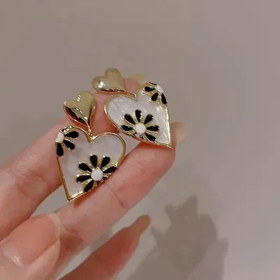 Korean Exquisite Heart Flower Drop Earrings For Women Girl Dangle Earring Girl Temperament Trendy