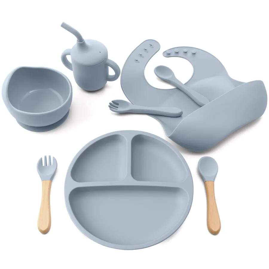8 Teile/satz BPA FREI Silikon Baby Fütterung Set Sauger Schüssel Gerichte Platte Stroh Tasse Löffel Gabeln Baby Lätzchen Für kinder geschirr