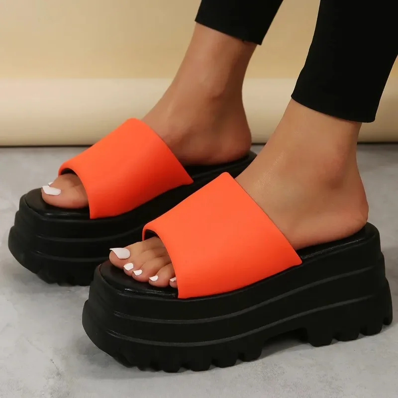 Frauen Hausschuhe Flip-Flops Damen Sommer Mode Keil Heels Schuhe Frauen Hohe Plattform Hausschuhe Outdoor Sandalen Plus Größe 35-43