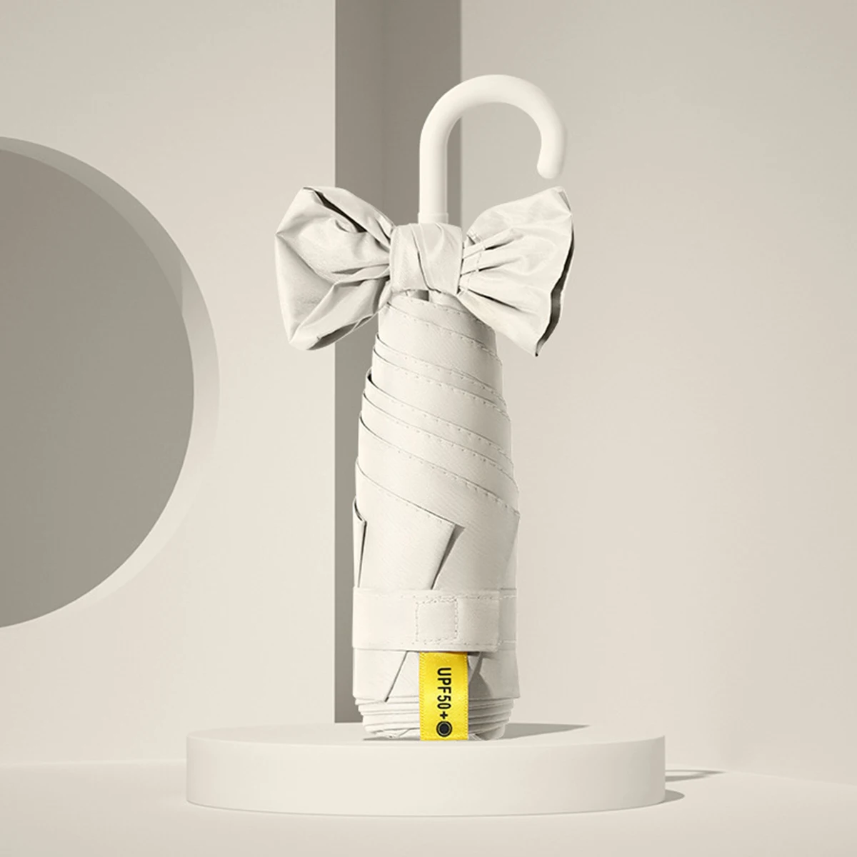 Ultraleichter und kompakter tragbarer Kapsel schirm UV-Schutzschirm Mini fünffacher Regenschirm Image