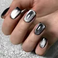 24 pezzi moda unghie finte stampa su testa quadrata corta unghie finte arte occhi di gatto lucidi design gelatina unghie artificiali copertura completa