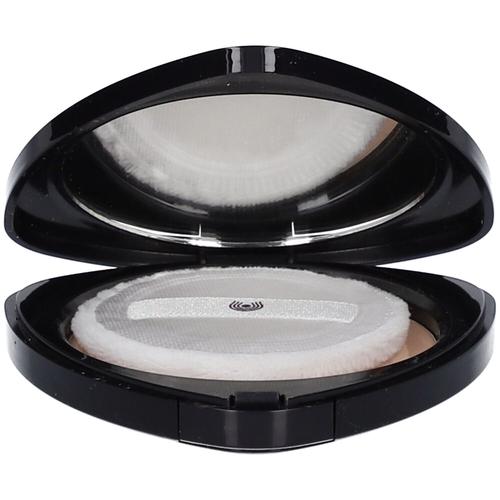 Dr. Hauschka Compact Powder 00 Translucent 8 g Make up