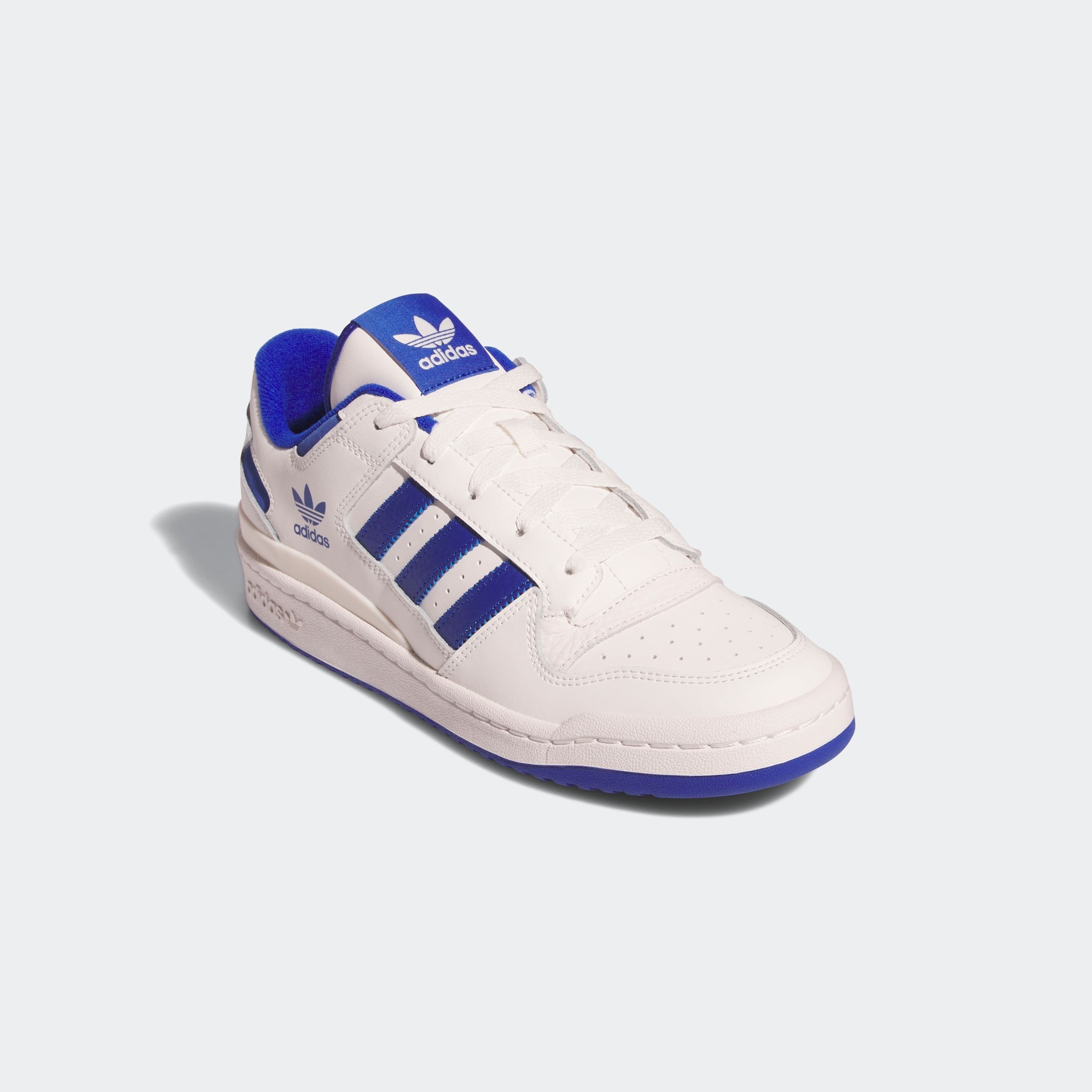 Sneaker ADIDAS ORIGINALS "FORUM LOW CL", Herren, Gr. 48, weiß (core weiß, royal blau, core weiß), Baumwolle, Schuhe Sneaker